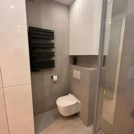 Trzy Wieze, Free Parking, Self Check-in, Apartmán