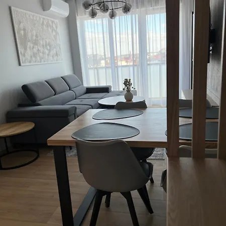 Apartmán Trzy Wieze, Free Parking, Self Check-in, Katovice