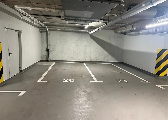 Trzy Wieże, Free Parking, Self Check-in, Katowice